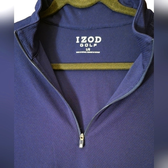 IZOD GOLF Semi-fitted Long Sleeve Athletic Shirt, NEW - Picture 6 of 7